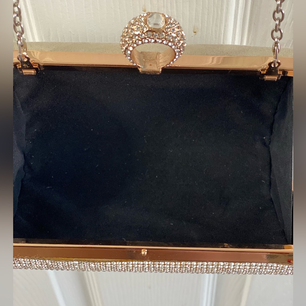 Mini shoulder purse. Beautiful silver rhinestone sparkling, stylish mini purse. - Picture 4 of 6